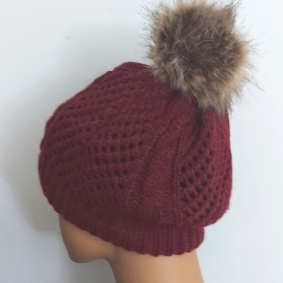 Maroon Puff Stitch Beanie with Faux  Fur Pompom Hat - Picture 6 of 8